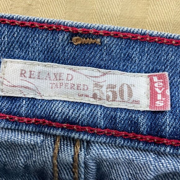 Y2K Levis 550 Jeans Womens 34x29 Vtg Relaxed Tapered Retro Blue Med Wash Mom - Picture 3 of 7